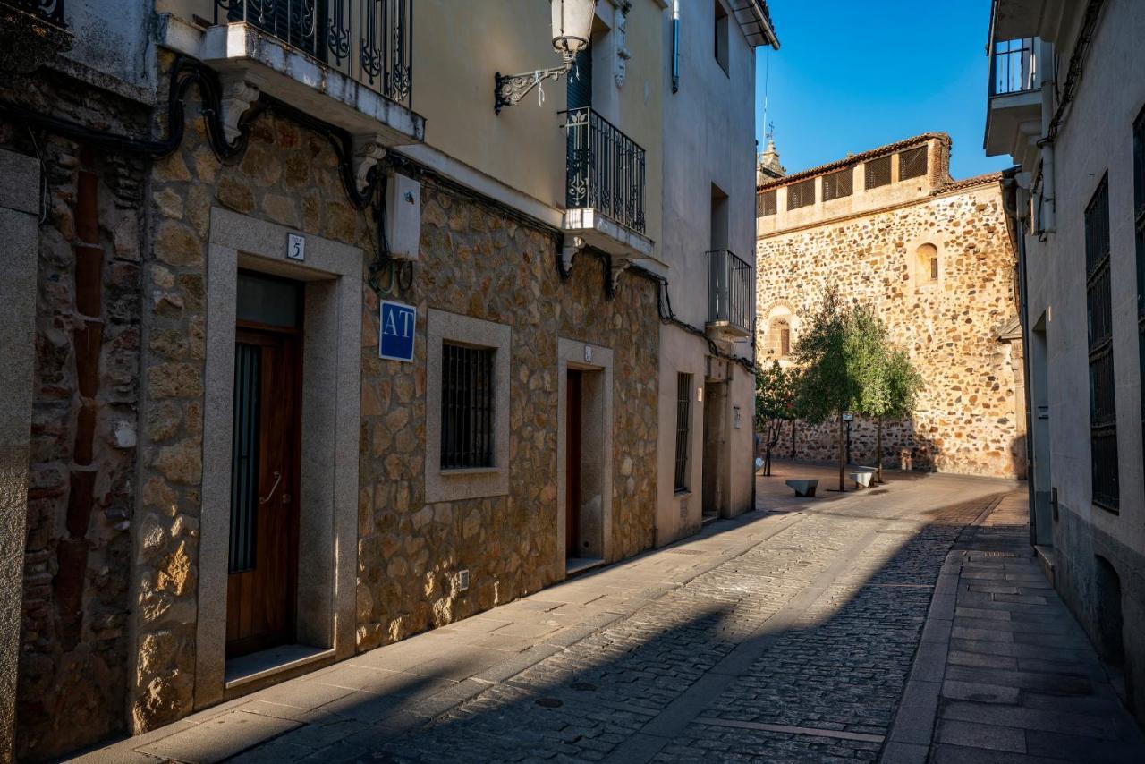 Apartamentos Caceres Historico Centro Extérieur photo